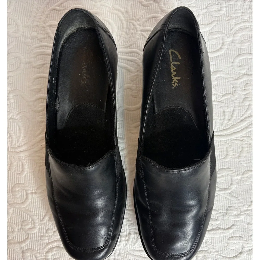 Clarks Womens Black Leather Slip On Loafers Low Wedge Square‎ Toe Shoes Size 10M